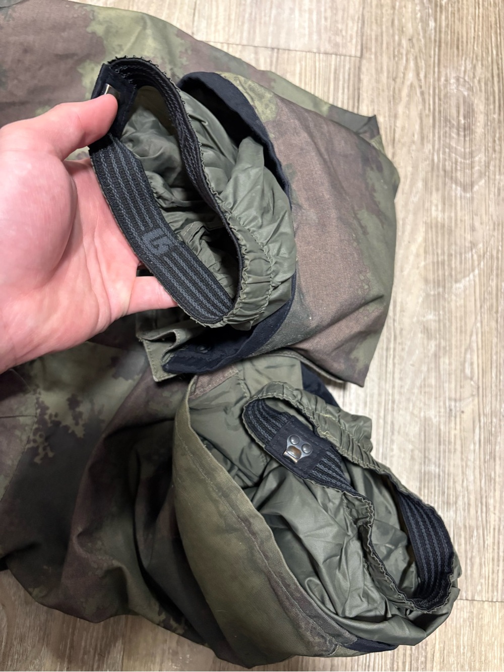 BURTON DRYRIDE Camo Snowboard Pants Ski Pants Size S - Picture 6 of 9
